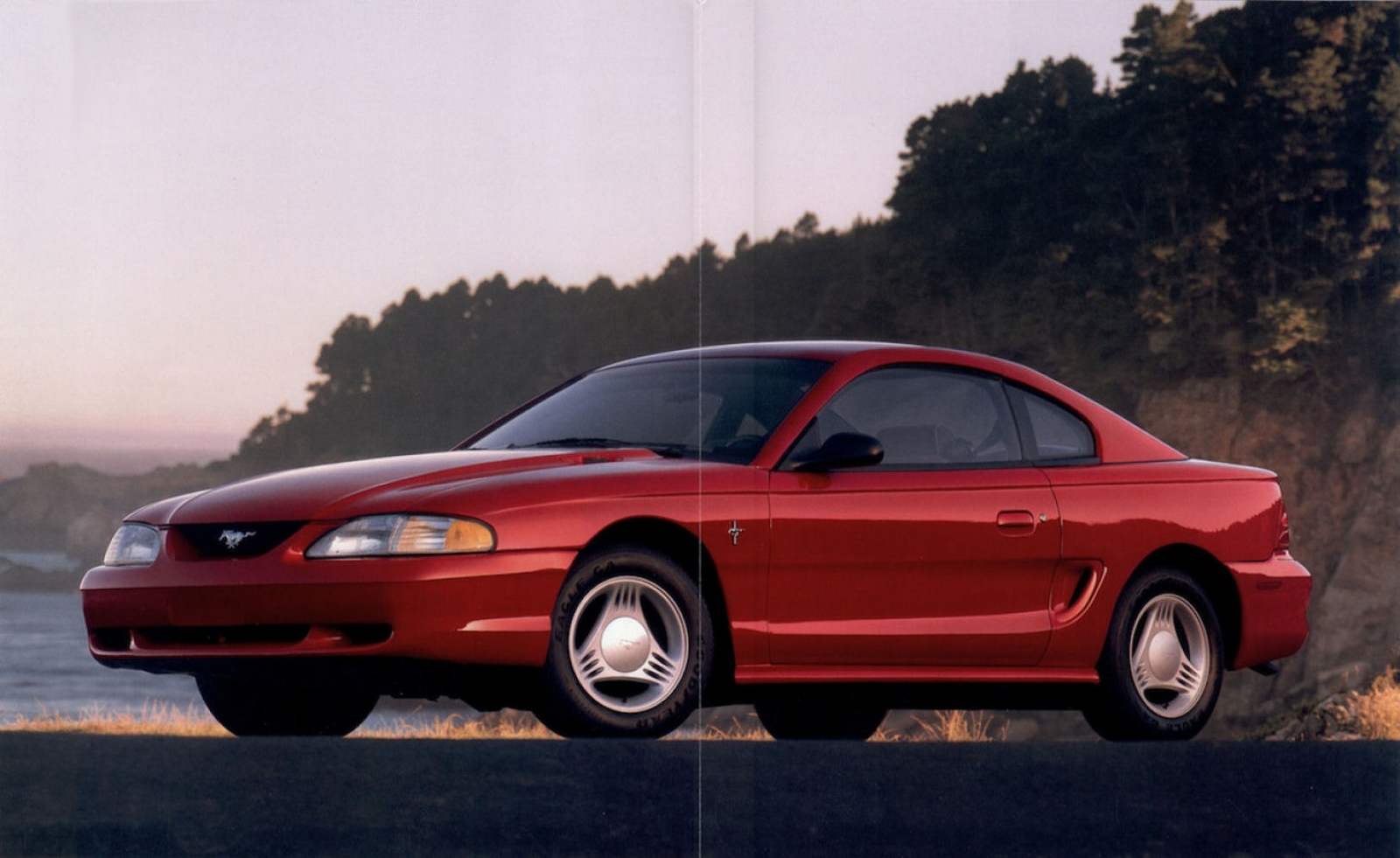 n_1994 Ford Mustang-02-03.jpg